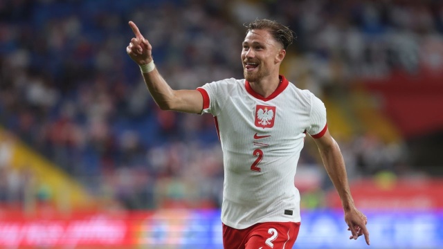 Piłkarska reprezentacja Polski pokonała Mołdawię 2:0 (1:0) w towarzyskim meczu na Stadionie Śląskim w Chorzowie.