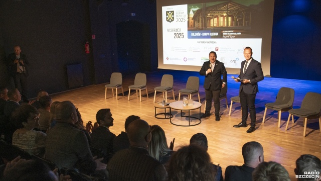 Zielona energia w Goleniowie, finansowanie lokalnych inwestycji przy pomocy agencji rządowych czy wpływ zachodniej obwodnicy Szczecina na rozwój miasta. Między innymi o tym debatowali w poniedziałek przedstawiciele rządu i przedsiębiorcy podczas Forum Gospodarczego w Goleniowie.