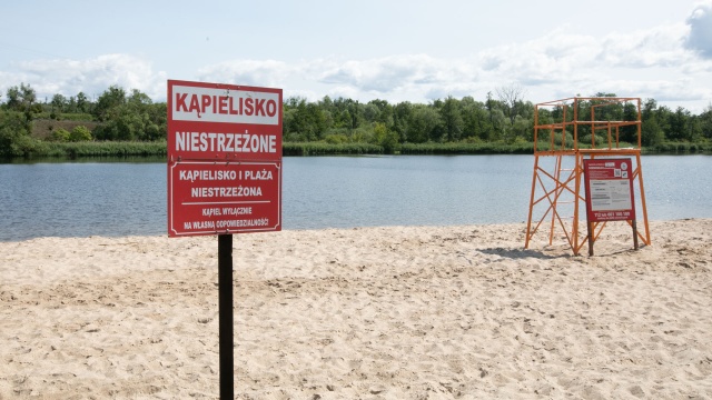 Sezon kąpielowy w Szczecinie od niedzieli, ratowników w sobotę jeszcze nie będzie [WIDEO, ZDJĘCIA]