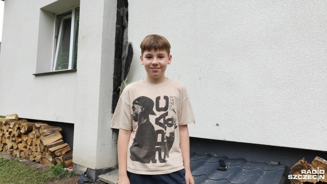 Szybka reakcja 11-latka sprawiła, że uratował on swoją rodzinę. Dzięki niemu, z pożaru udało się ocalić nie tylko życie bliskich, ale także dorobek ich życia.