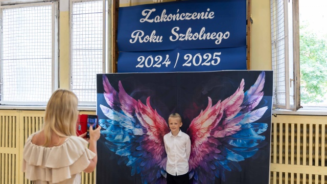 To był dobry, ale i trudny rok szkolny - mówią szczecińscy uczniowie i ich rodzice. Teraz szykują się do wakacji, ale myślą też o następnych wyzwaniach.