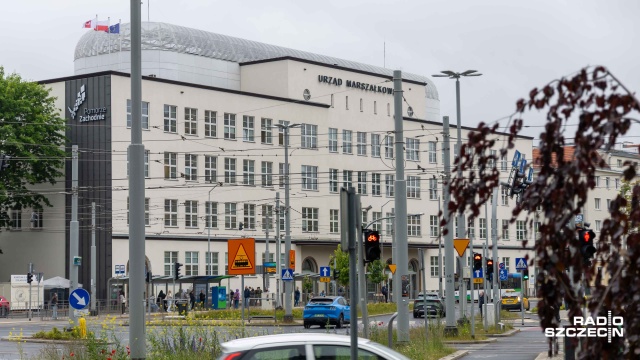 400 tysięcy złotych na remonty zabytków i obiektów sportowych w regionie - dotacja Urzędu Marszałkowskiego przeznaczona będzie między innymi na rozbudowę strzelnicy, remont szatni czy renowację murów.