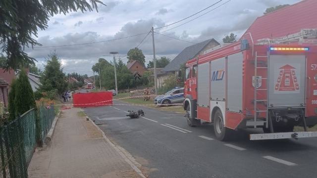 Tragiczny wypadek w powiecie wałeckim. Nie żyje 18-letni motocyklista.