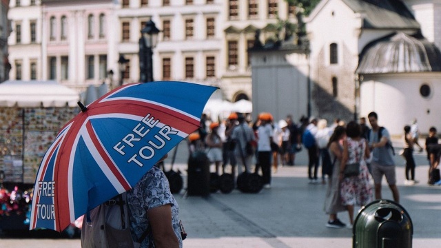 Ministerstwo Spraw Zagranicznych zachęca obywateli wybierających się za granicę do rejestracji w systemie Odyseusz.