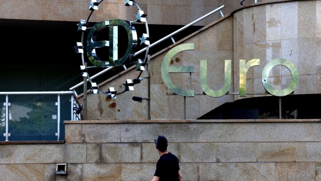 W głosowaniu w Strasburgu europosłowie wydali we wtorek pozytywną opinię w sprawie wniosku Bułgarii o przyjęcie waluty euro i dołączenie do strefy euro 1 stycznia 2026 r.