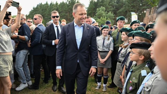 Będę dla was ciężko pracował i to mogę wam wszystkim obiecać - powiedział prezydent Karol Nawrocki podczas spotkania z mieszkańcami Godziszowa, gdzie w tegorocznych wyborach zdobył ponad 94 procent głosów poparcia.