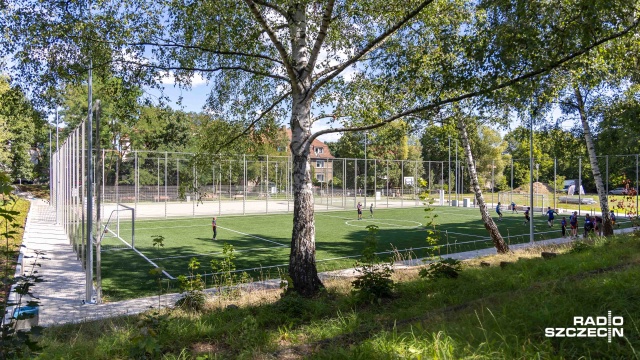 Mieszkańcy Szczecina mogą korzystać już ze skweru imienia Romana Kużaka - jednej z ofiar Grudnia 1970. Znajduje się on pomiędzy ul. Mickiewicza a Korfantego.