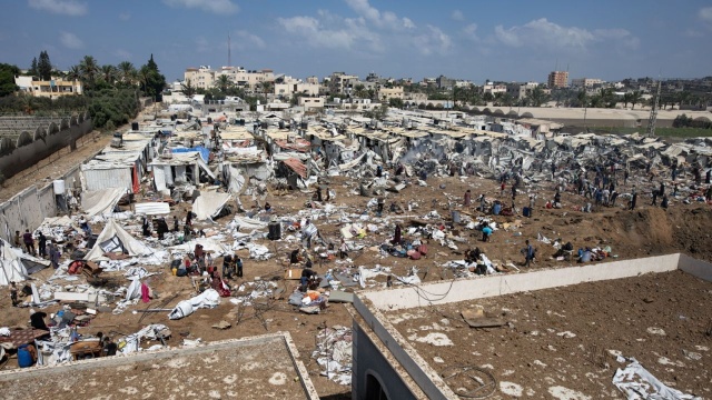 Premier Izraela Benjamin Netanyahu nakazał rozpoczęcie bezpośrednich negocjacji dotyczących uwolnienia pozostałych w Gazie zakładników.