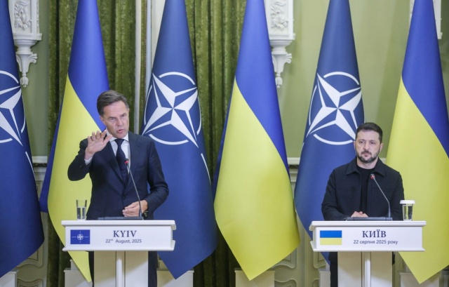 Coraz mniej wyraźna staje się perspektywa spotkania przywódców Rosji i Ukrainy. Wskazują na to komunikaty płynące z Kremla.