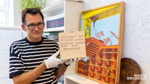 W pomieszczeniach technicznych historycznej świetlicy Stoczni Szczecińskiej znaleziono bezcenne pamiątki ze strajku głodowego milicjantów z grudnia 1981 roku.