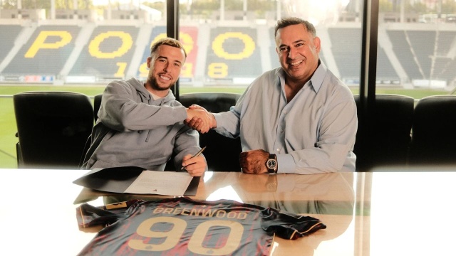 Ofensywny pomocnik angielskiego Leeds United - Sam Greenwood - nowym zawodnikiem ekstraklasowej Pogoni Szczecin.