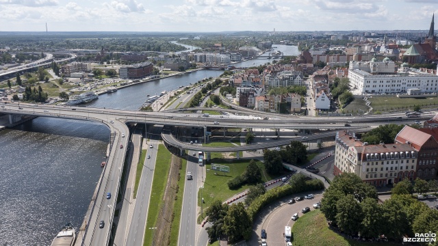Siedmiu artystów z Polski, Niemiec i Szwecji stworzy wielkoformatowe murale pod Trasą Zamkową.