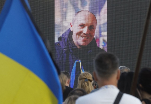 Przed południem we Lwowie rozpoczną się uroczystości pogrzebowe Andrija Parubija. Ukraiński polityk - w przeszłości jeden z przywódców Majdanu i przewodniczący ukraińskiego parlamentu został zastrzelony w sobotę w pobliżu swego mieszkania.