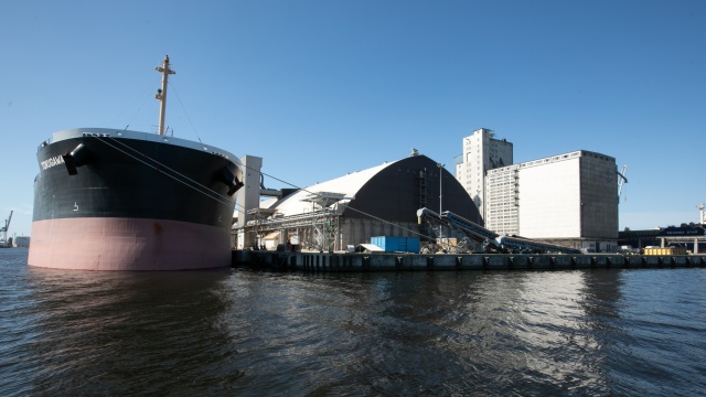 Szczecin stanie się portem dla największych statków wpływających na Bałtyk. Port Szczecin-Świnoujście zakończył dwie duże inwestycje.