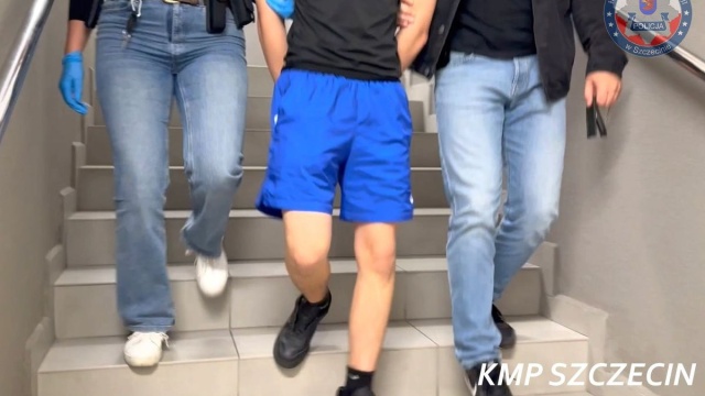 600 gramów narkotyków w rękach szczecińskich policjantów. Zarzuty usłyszało trzech nastolatków.