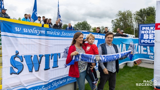 Kibice mogli się dorzucić do zbiórki dla chorego Adasia [ZDJĘCIA]