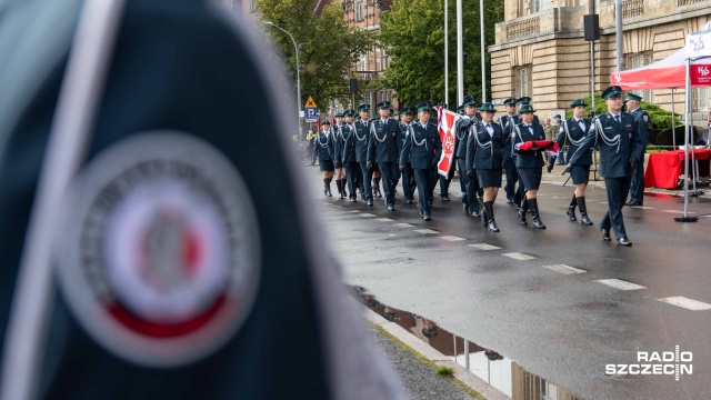 Uroczysty apel, wręczenie odznaczeń i wystawy pokazujące codzienność funkcjonariuszy. Ruszyły regionalne obchody Dnia Krajowej Administracji Skarbowej.