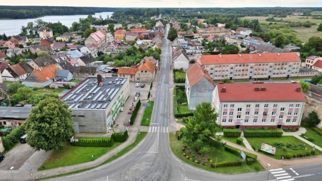 W połowie października rozpocznie się rozbudowa drogi wojewódzkiej nr 175 w Drawnie. Z trasy korzystają między innymi kierowcy jadący z Choszczna do Kalisza Pomorskiego.