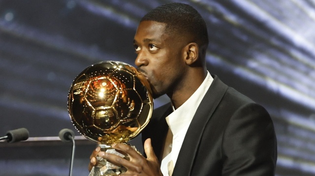 Francuz Ousmane Dembl z Paris Saint-Germain i Hiszpanka Aitana Bonmati z Barcelony wygrali plebiscyt Złotej Piłki, który uwzględnia dokonania piłkarzy w sezonie 202425. Ewa Pajor zajęła najwyższe w karierze ósme miejsce, a Robert Lewandowski był 17.