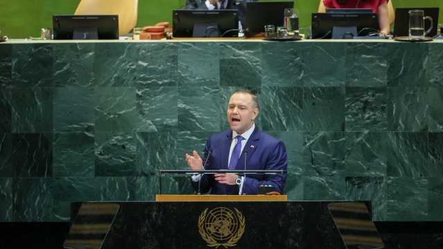 Rosyjska agresja na Ukrainę to sprawdzian dla zasad, na których opiera się Organizacja Narodów Zjednoczonych - powiedział prezydent Karol Nawrocki podczas debaty generalnej 80. Sesji Zgromadzenia Ogólnego ONZ.