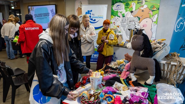 Warsztaty z behawiorystą, zajęcia z pierwszej pomocy i informacje dotyczące adopcji. W Schronisku dla Bezdomnych Zwierząt w Szczecinie trwa dzień otwartych drzwi.