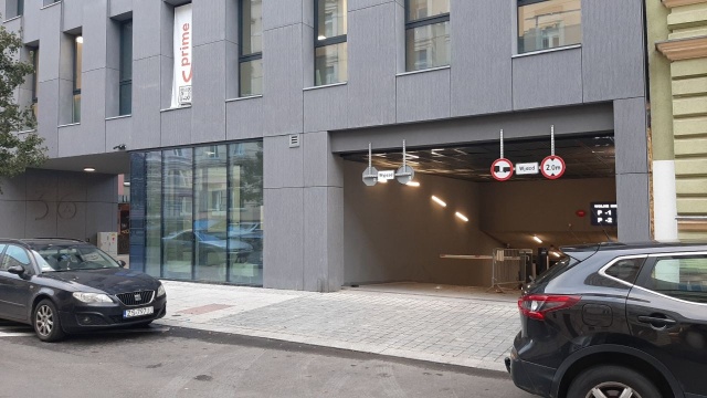 Ruszył nabór wniosków o abonament w parkingowcu przy ul. Małkowskiego w Szczecinie.