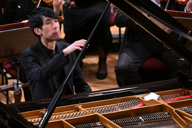 To już finał pianistycznych igrzysk w Warszawie. Od soboty jedenastu pianistów z siedmiu krajów walczy o złoty medal i liczne nagrody XIX Międzynarodowego Konkursu imienia Fryderyka Chopina.