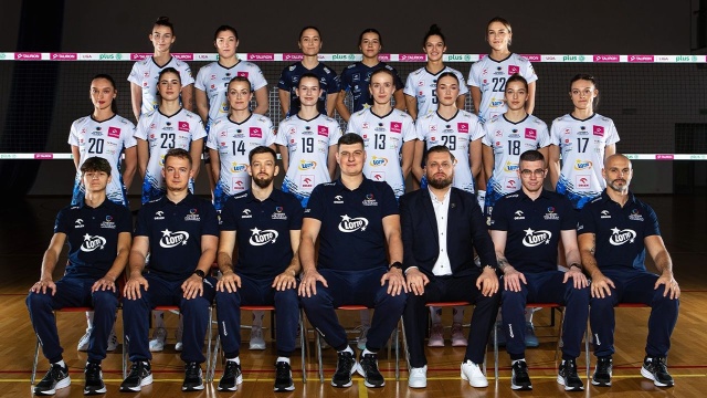 Nietypowy trening miały siatkarki Lotto Chemika. Policzanki na zajęciach spotkały się z 40-osobową grupą uczniów Szkoły Podstawowej nr 69 w Szczecinie.