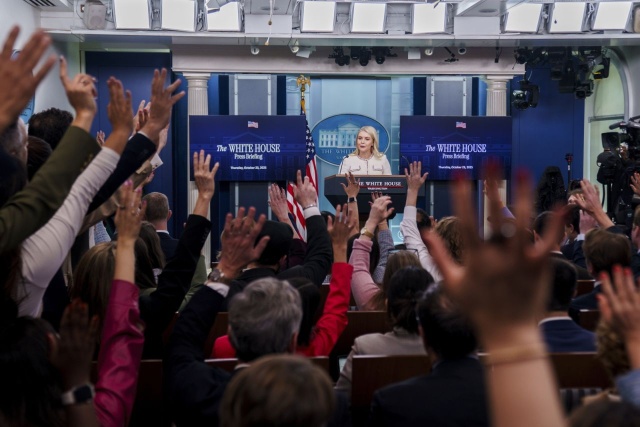 Spotkanie prezydenta Donalda Trumpa z Władimirem Putinem jest nadal możliwe - powiedziała rzeczniczka Białego Domu.