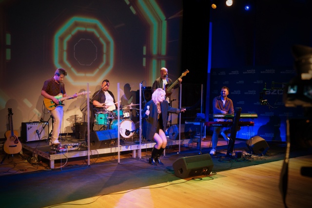 Czyli kolejny minikoncert [3x1].