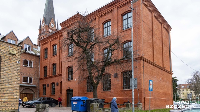 Jak rodzi się wspólna pamięć i dlaczego jedne historie zostają z nami na lata, a inne znikają