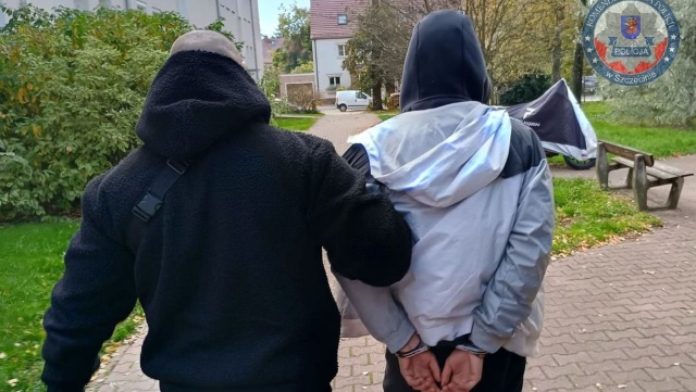 17-latek napadł i okradł młodszego chłopca w autobusie. Wcześniej uciekł z ośrodka wychowawczego.