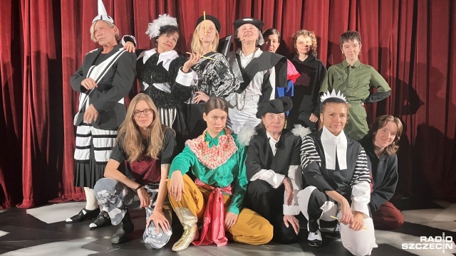 W Teatrze Współczesnym trwają ostatnie przygotowanie do sobotniej premiery Nie całuj mnie teraz w reżyserii Olgi Ciężkowskiej.