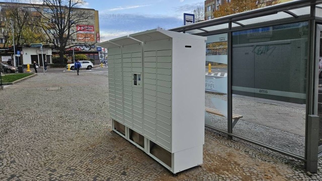 Pierwszy w Szczecinie urzędomat stanął przy magistracie, na ul. Felczaka - poinformował prezydent Piotr Krzystek.