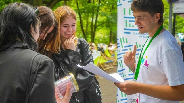 Urban Lab Szczecin to nowa przestrzeń do rozmów o Szczecinie, miejsce warsztatów, projekcji filmowych, muzyki na żywo i spotkań ludzi, którym zależy na rozwoju miasta. Inauguracja w czwartek w Technoparku Pomerania przy ulicy Cyfrowej.