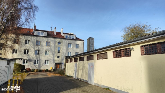 Spór o plany budowlane w zachodniej dzielnicy Kołobrzegu. Mieszkańcy dwóch bloków nie zgadzają się, by pomiędzy nimi stanął nowy budynek mieszkalny.