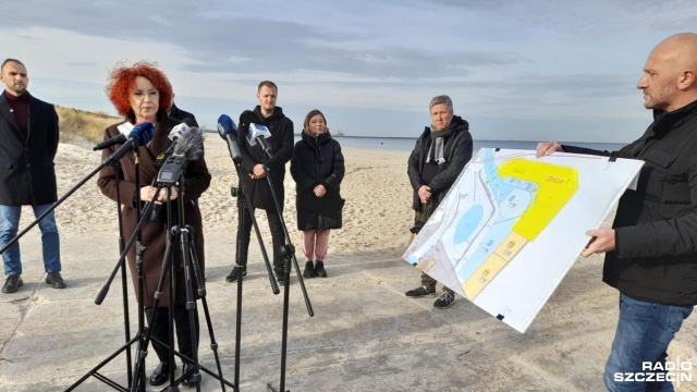 Samorządowcy z obawą i krytyką w związku z planami budowy terminala kontenerowego