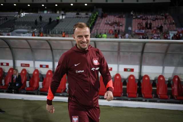 Piłkarz Pogoni Szczecin Kamil Grosicki rozegrał setny mecz w reprezentacji Polski. Wychowanek portowego klubu jubileuszowy występ zaliczył w wyjazdowym meczu z Maltą w eliminacjach Mistrzostw Świata zakończony wygraną Biało-Czerwonych 3:2.