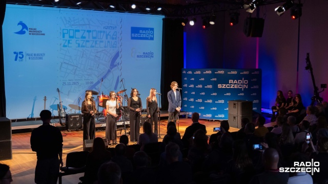 Szczecin rozbrzmiał w rytmie słów i melodii - w Studiu Koncertowym S-1 Radia Szczecin z okazji 75-lecia Pałacu Młodzieży odbył się uroczysty koncert pod tytułem Pocztówka ze Szczecina.