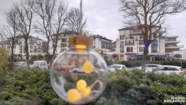 Święta Bożego Narodzeniaobchodzili będziemyza równy miesiąc. Świnoujskie hotele i pensjonaty już teraz przygotowują się do przyjęcia grudniowych gości. Sprawdziliśmy, czy będzie ich wielu i czy chcący spędzić święta i Sylwestra nad morzem mają jeszcze szanse.