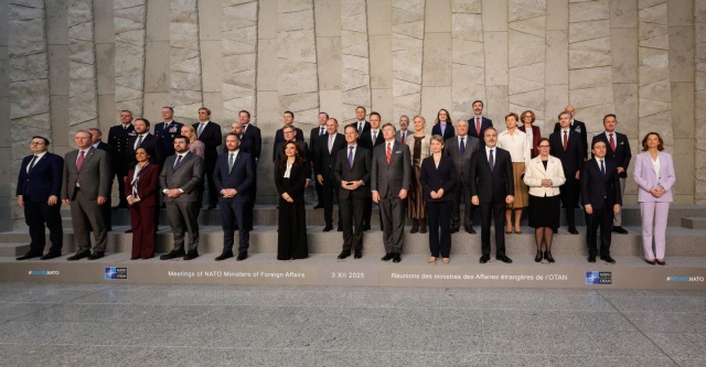 Ponad dwie trzecie państw NATO zadeklarowało zakup amerykańskiej broni i amunicji dla Ukrainy. Poinformował o tym sekretarz generalny Sojuszu Mark Rutte po spotkaniu ministrów spraw zagranicznych Paktu w Brukseli.