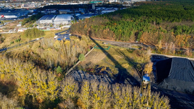 Najpierw próbny odwiert, później dalsze działania. Spółka UOS Drilling sprawdzi, czy jest szansa na to, aby Szczecin mógł wykorzystywać gorące podziemne źródła do ogrzewania mieszkań.