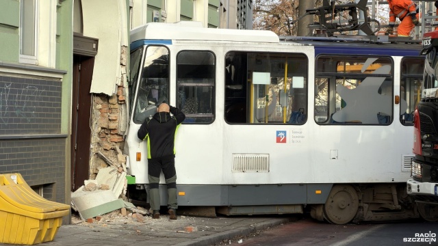 Torowa dedukcja czyli jak coś, czego nie ma, wykoleiło tramwaj. Według spółki Tramwaje Szczecińskie winne wykolejenia jedenastki na ulicy Parkowej było ciało obce - tego jednak nikt nie widział i nigdzie go nie ma.