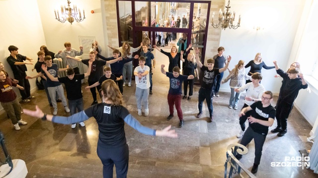 W szczecińskim Urzędzie Miasta odbył się finał akcji StopOtyłości - Szczecin na Schodach. Organizatorzy akcji od września przeprowadzali treningi na znanych schodach w mieście.
