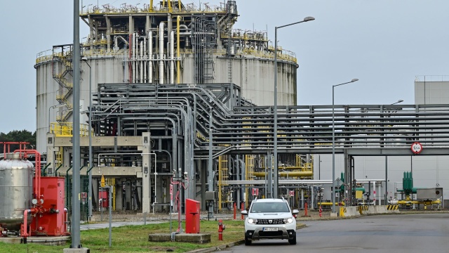 10 lat minęło od czasu, kiedy do świnoujskiego terminalu LNG wpłynął pierwszy gazowiec. Od 11 grudnia 2015 roku w Świnoujściu przyjęto już 31 mln ton LNG.