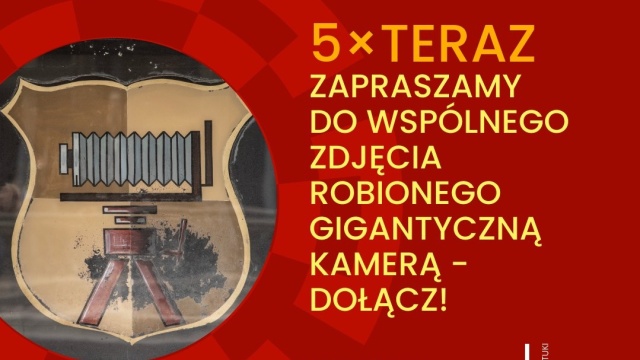 Witryna Punktu sąsiedzkiego U Krysi zamieni się w wielką kamerę fotograficzną. Urządzenie uchwyci pięć wspólnych portretów wszystkich, którzy przyjdą zapozować na umówioną godzinę. To w ramach akcji 5x teraz.