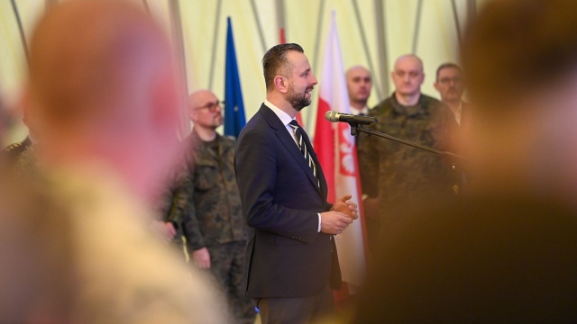 Polska i Turcja będą ściślej współpracować jeśli chodzi o obronność. Porozumienie w tej sprawie podpisał wczoraj w Ankarze szef MON, wicepremier Władysław Kosiniak-Kamysz.