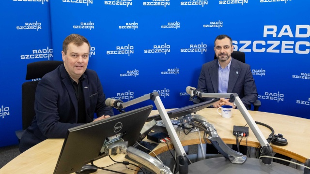 Samorządowcy trzymają rękę na pulsie i są w stałym kontakcie z zarządem firmy. Starosta policki zapewnia, że monitoruje sytuację w fabryce polimerów.