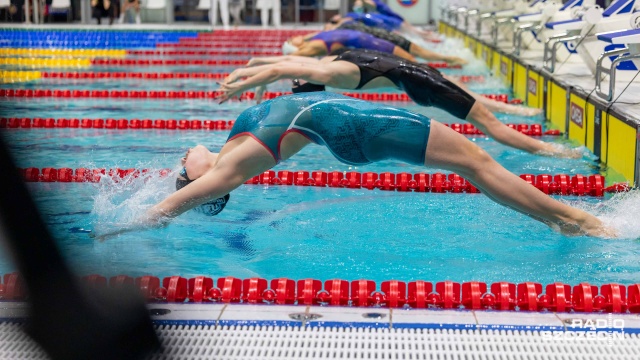 Sześć medali to dorobek zawodników MKP Szczecin po dwóch dniach Zimowych Mistrzostw Polski w pływaniu na krótkim basenie. Zawody odbywają się na Floating Arenie.