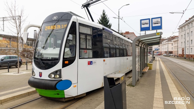 Ochrona zdrowia, policjanci, strażacy czy kierowcy komunikacji miejskiej. Niektórzy od świątecznego stołu musieli odejść wcześniej i ruszyć do pracy.